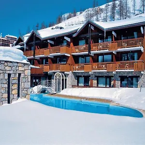 & Les De Solaise Appart hôtel Val-dʼIsère